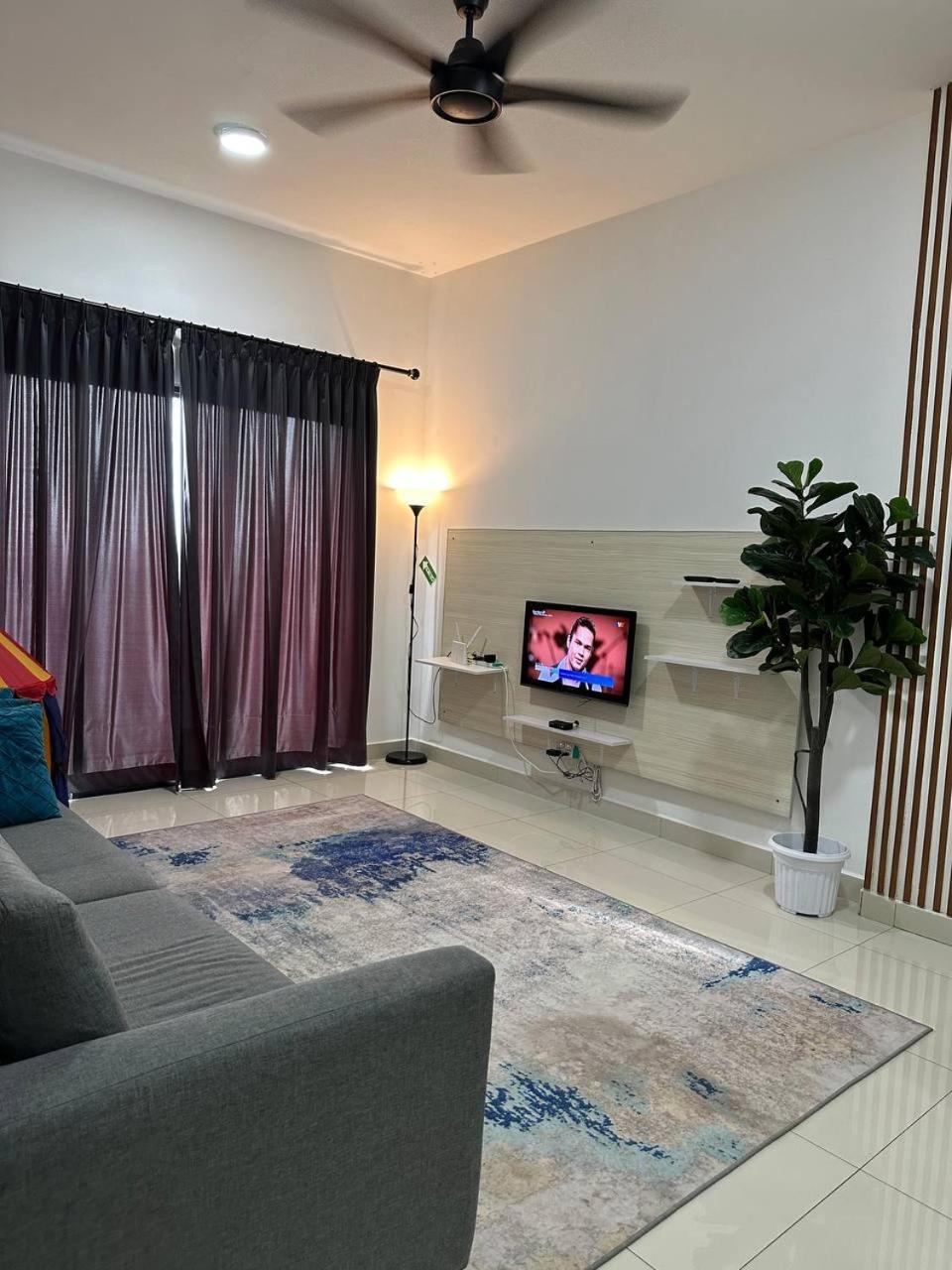 Inadh @ Icon With Pool Apartment Kuala Terengganu